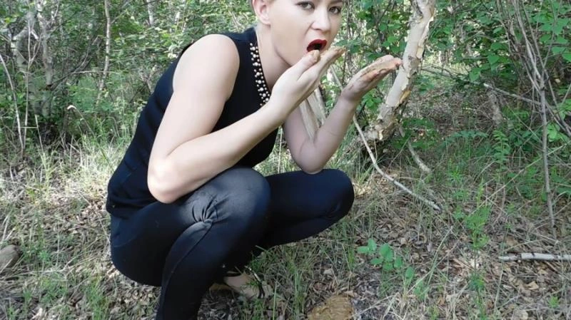 ThefartbabesKatya Kass Breakfast In The Forest With Shit [FullHD] (2021)