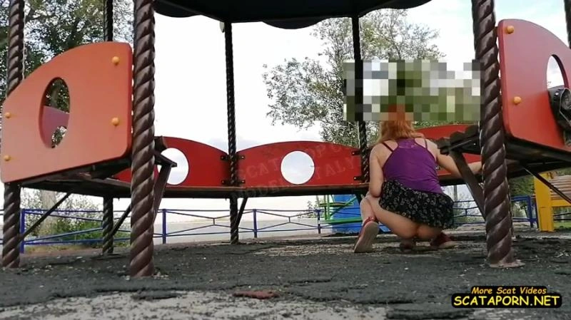 ModelNatalya94 Shit in the playground [HD] (2021)