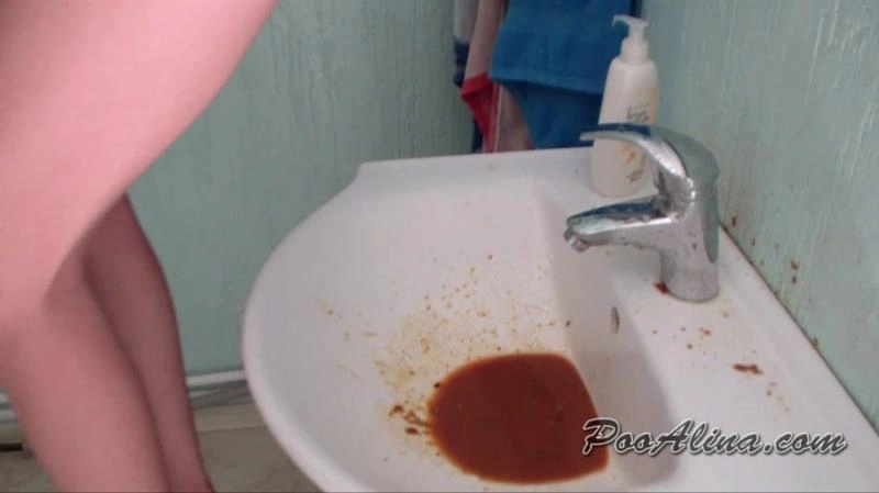 Puke Very smelly enema from girl [HD] (2021)