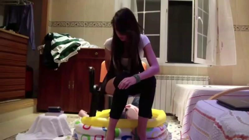 Beautiful Young Spanish Mistress Shits in Toilet Slave's Mouth in Pool P1 [SD] (2025)