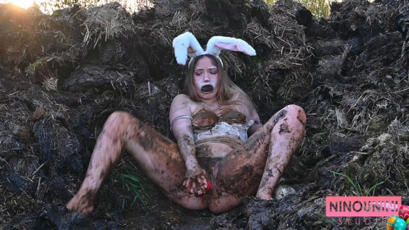Ninounini EATING MANURE + MY SHIT + DOG SHIT FOR EASTER [UltraHD/4K] (2025)