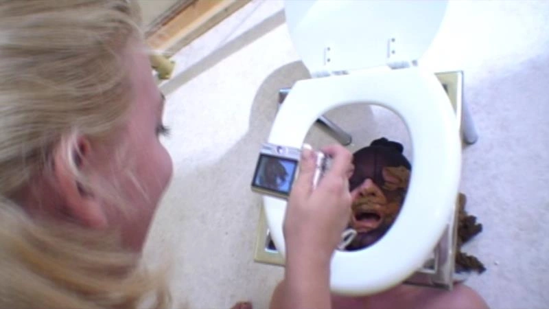 SCATQUEENS BERLIN Three Bunches Part 1 [HD] (2025)