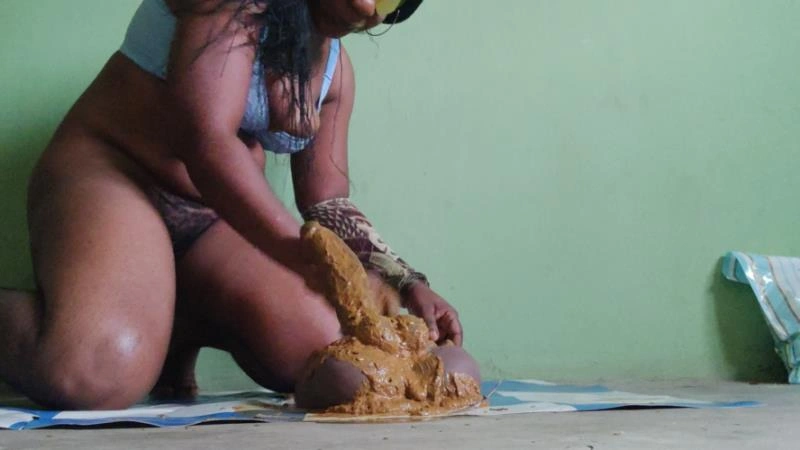 PrettyEbonies Monster poop, smearing and sucking Eric [FullHD] (2025)