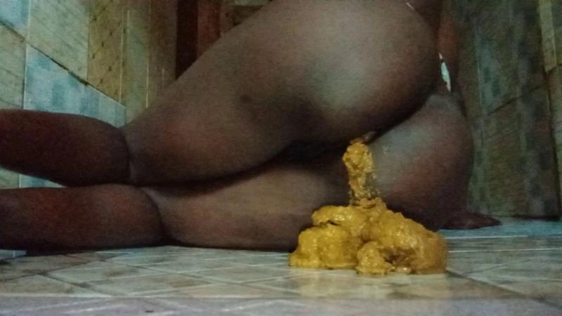 PrettyEbonies Side pooping and smearing [FullHD] (2026)