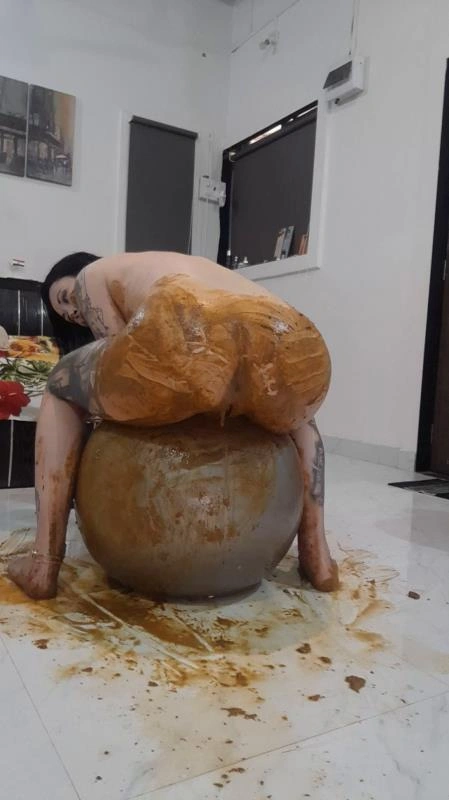 KinkyBunny Erotic Scat with Yoga Ball [SD] (2026)