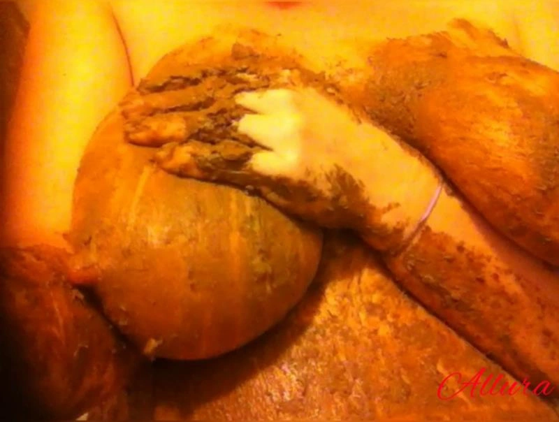 Allura Smearing a Massive Shit! Shit-Stuffing with Dildo [HD] (2026)