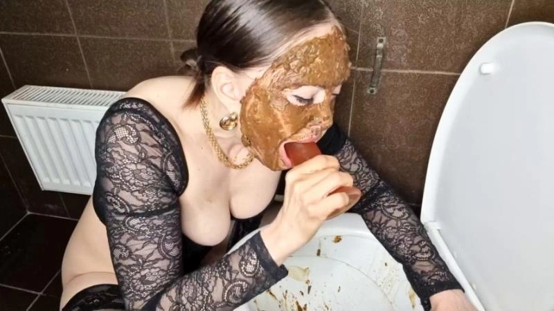 Scatlina 2026 - BUSINESSWOMAN IN THE TOILET [FullHD] (2026)