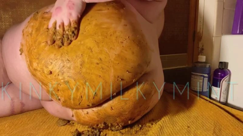 KinkyMilkyMint Huge Ass Covered in Shit [HD] (2026)
